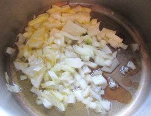 saute chopped onions and garlic paste in olive oil